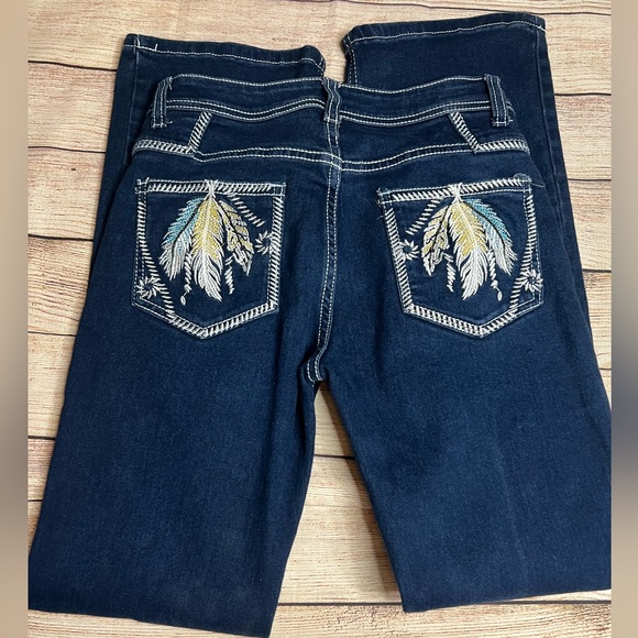 NEW Classic-Fit Jean Women’s 2023 Embroidered Slim Straight Barrel Blue - Picture 8 of 12